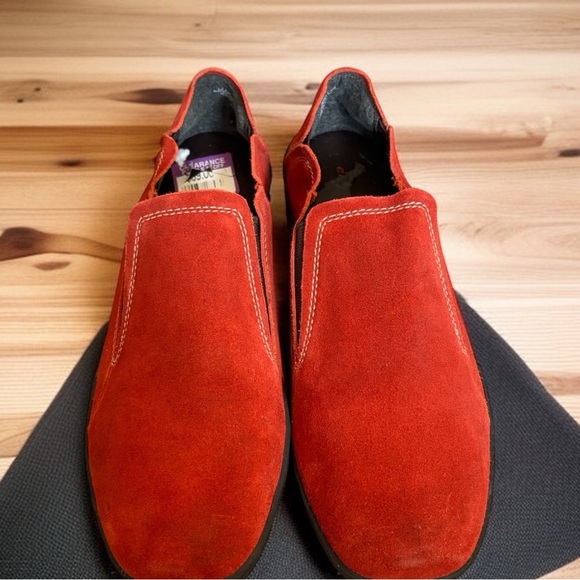 Easy Spirit Amorette Burnt Orange Suede Slip-On Shoes 8.5 M | Comfort Casual NWT - Picture 4 of 9